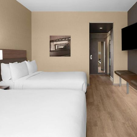 Ac Hotel By Marriott Clearwater Beach Exteriör bild
