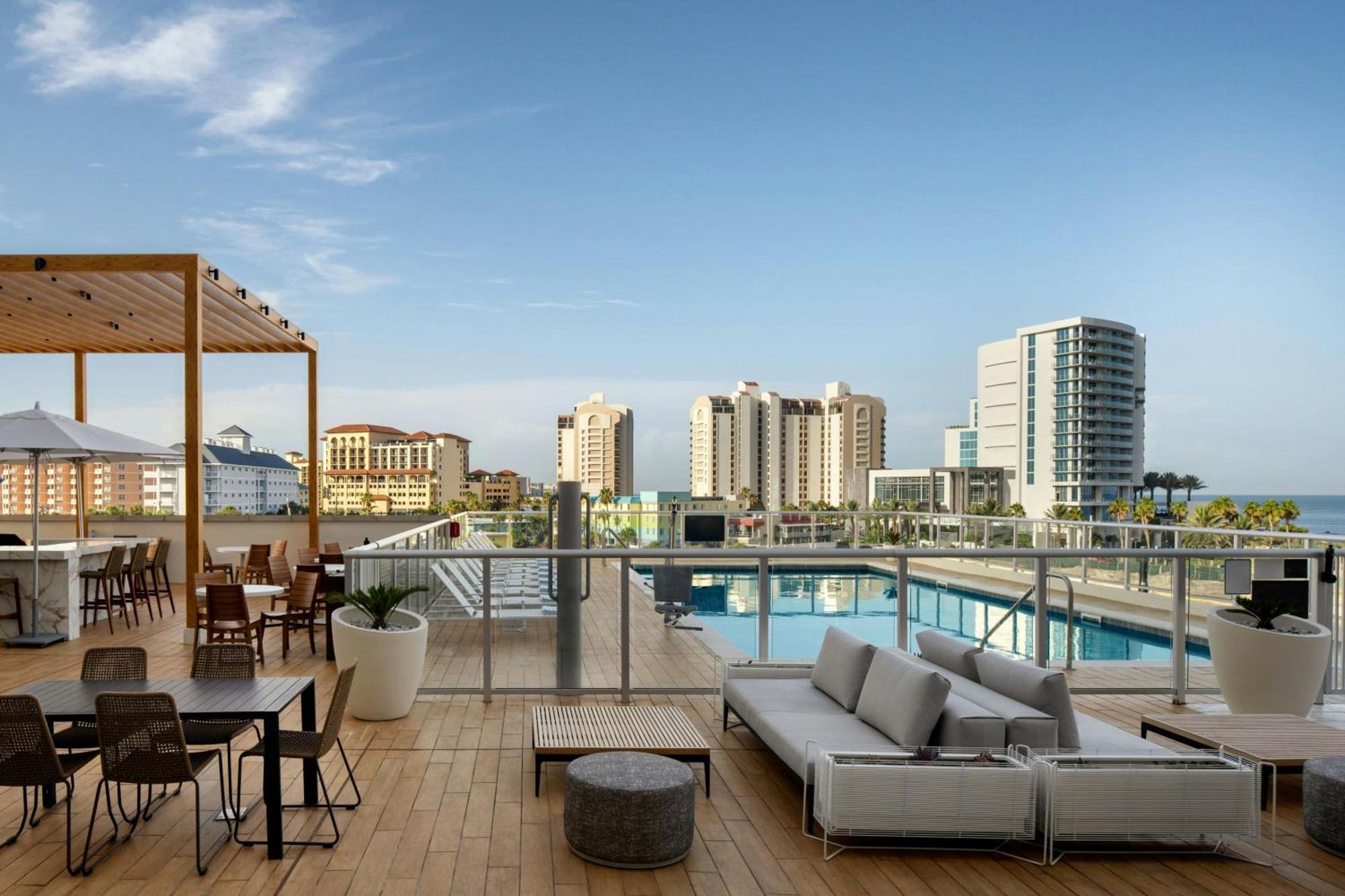 Ac Hotel By Marriott Clearwater Beach Exteriör bild