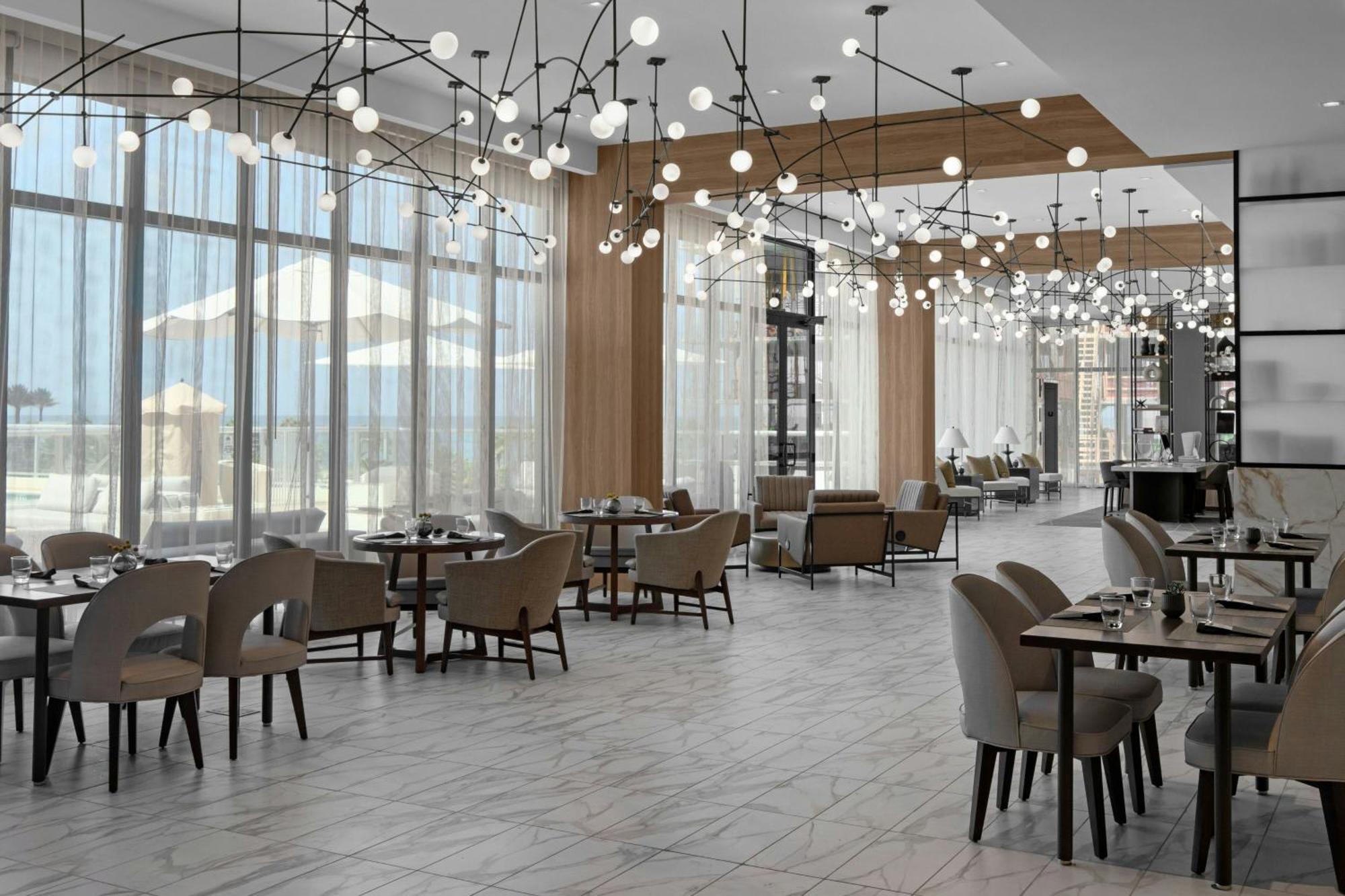 Ac Hotel By Marriott Clearwater Beach Exteriör bild