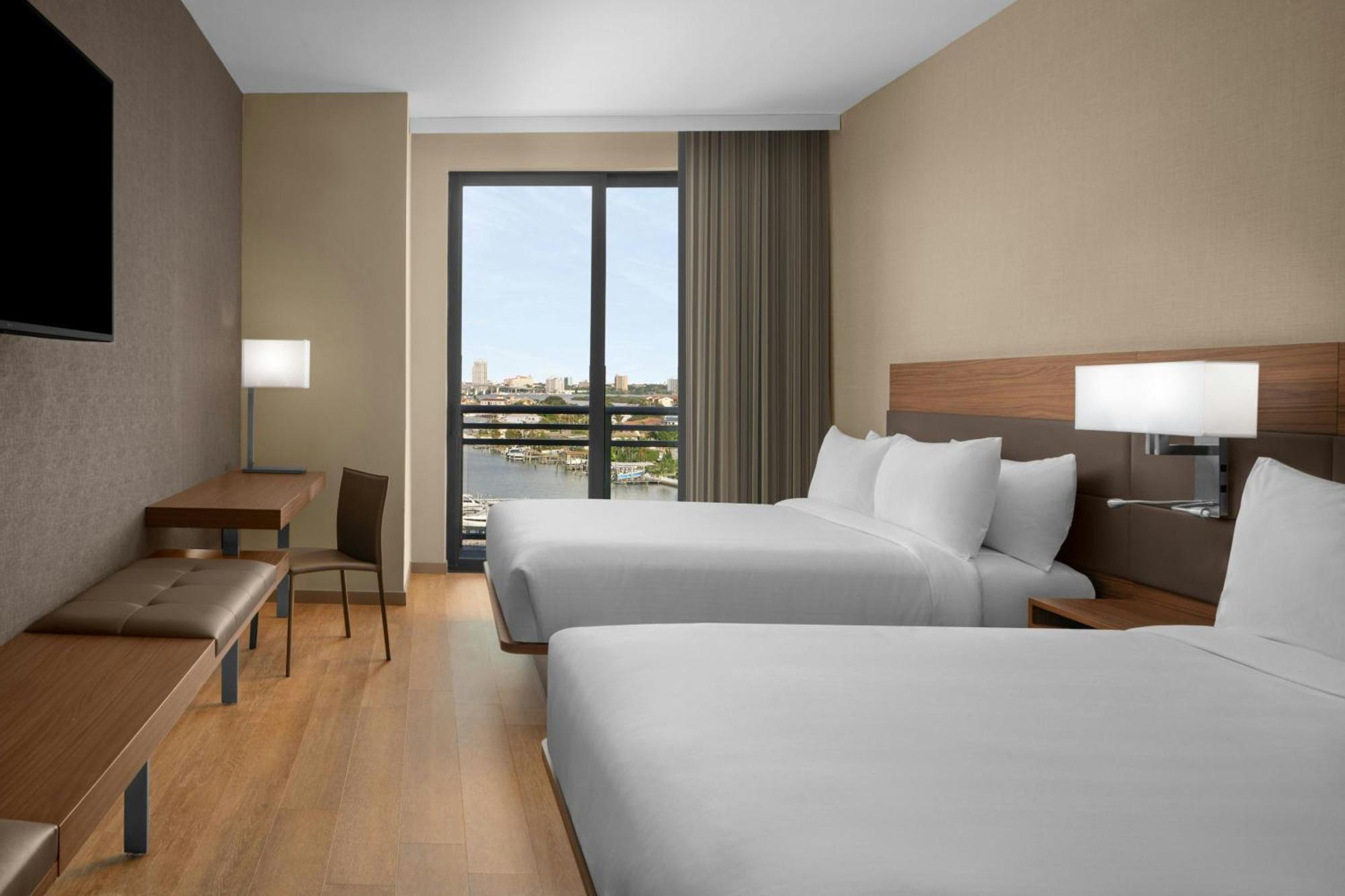 Ac Hotel By Marriott Clearwater Beach Exteriör bild